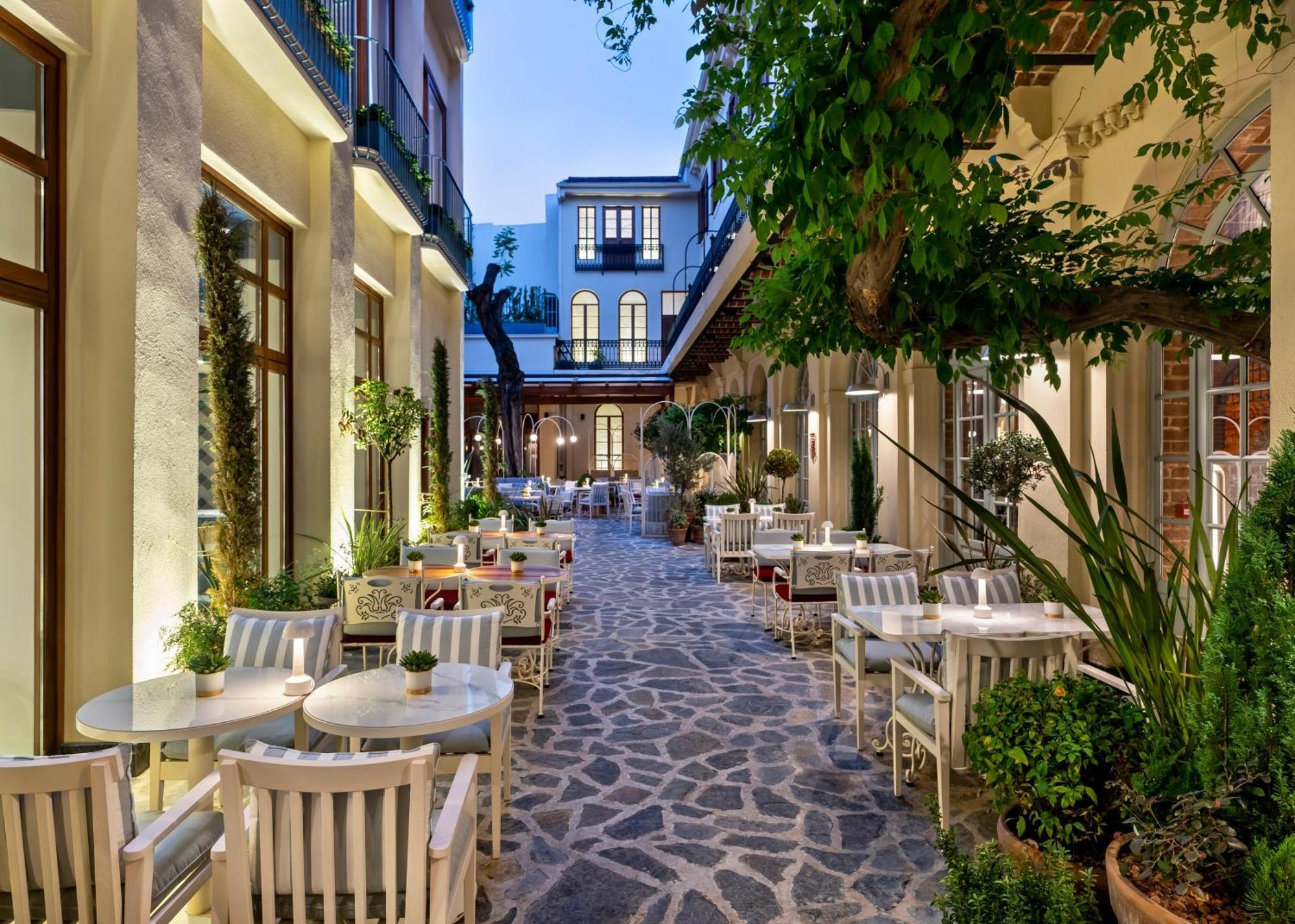 Ecole St. Pierre Hotel Istanbul Eksteriør billede