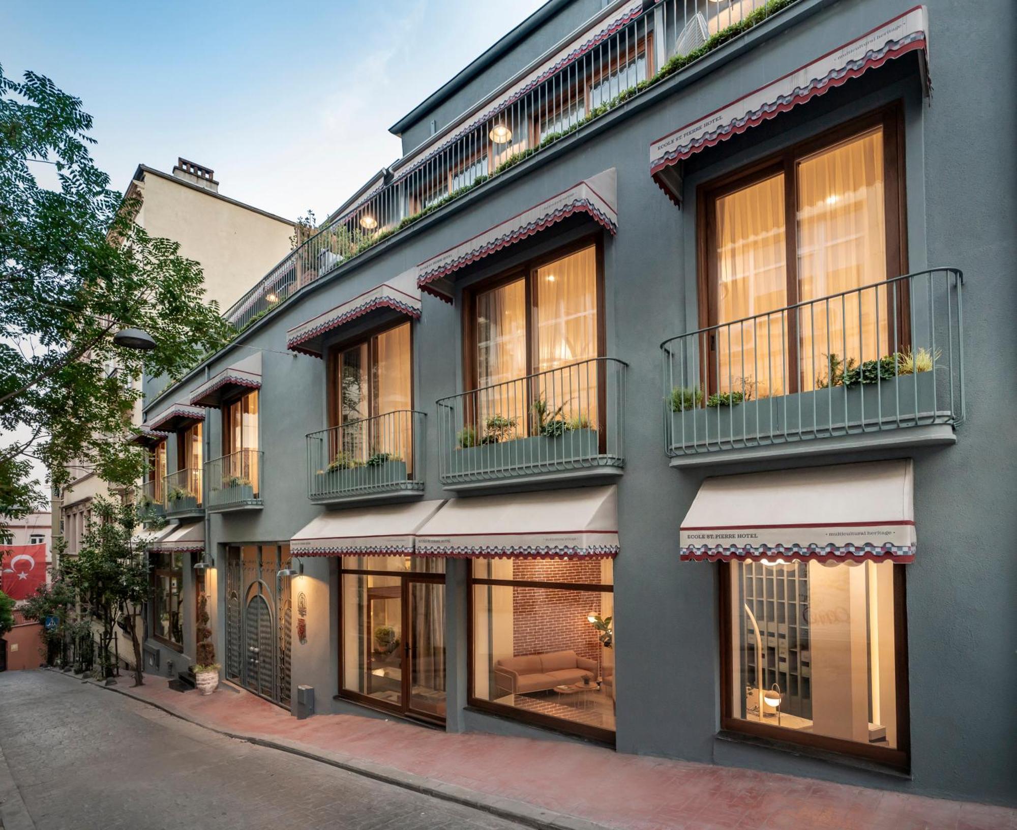 Ecole St. Pierre Hotel Istanbul Eksteriør billede